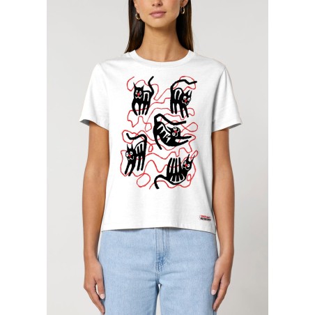 T-shirt: Cats and string